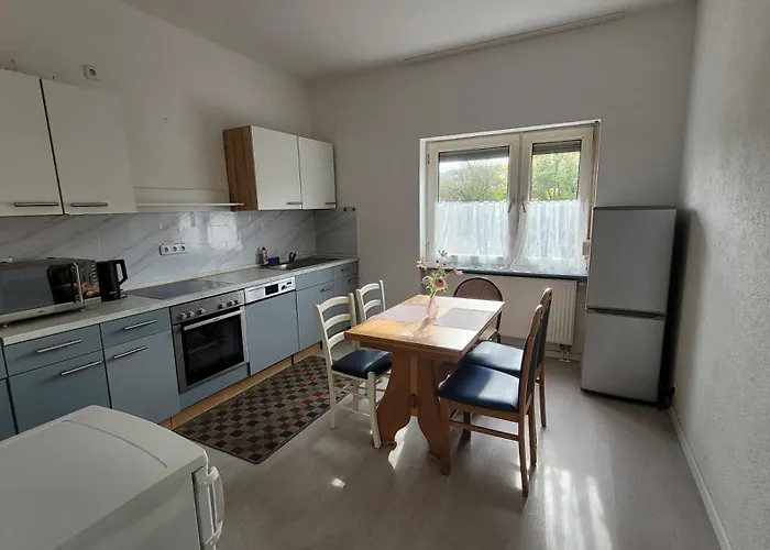 Ferienwohnung Laacher See מלון